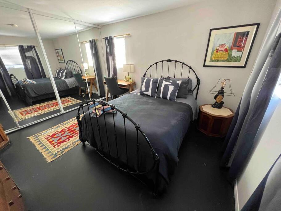 Chasing The Moon: Expansive Tub Views Near Pappy'S Villa Pioneertown Exterior photo