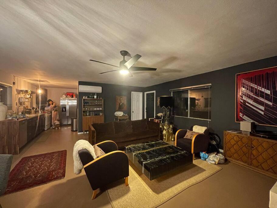 Chasing The Moon: Expansive Tub Views Near Pappy'S Villa Pioneertown Exterior photo